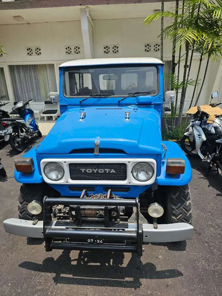Langkah! Toyota Hardtop 1980 Bensin