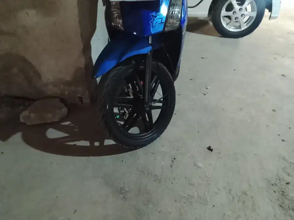 Dijual Suzuki spin 2011