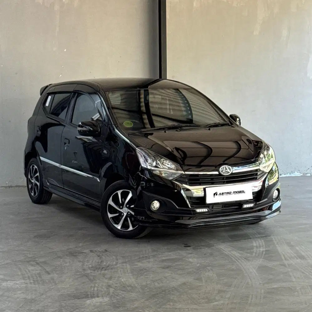 AYLA R 2019 / 2018 Hitam Matic Murah Kredit Bekas Surabaya Tgn1