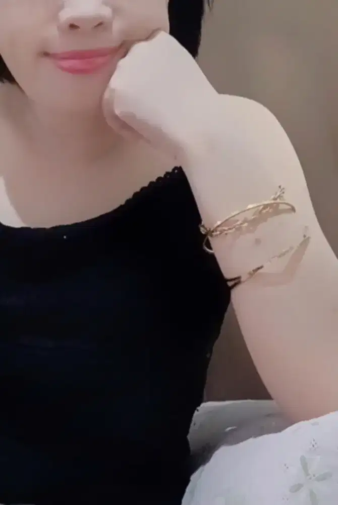 Gelang mewah Cartier