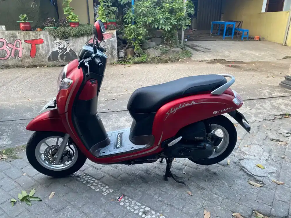 Scoopy THN 2019 plat AB Bantul