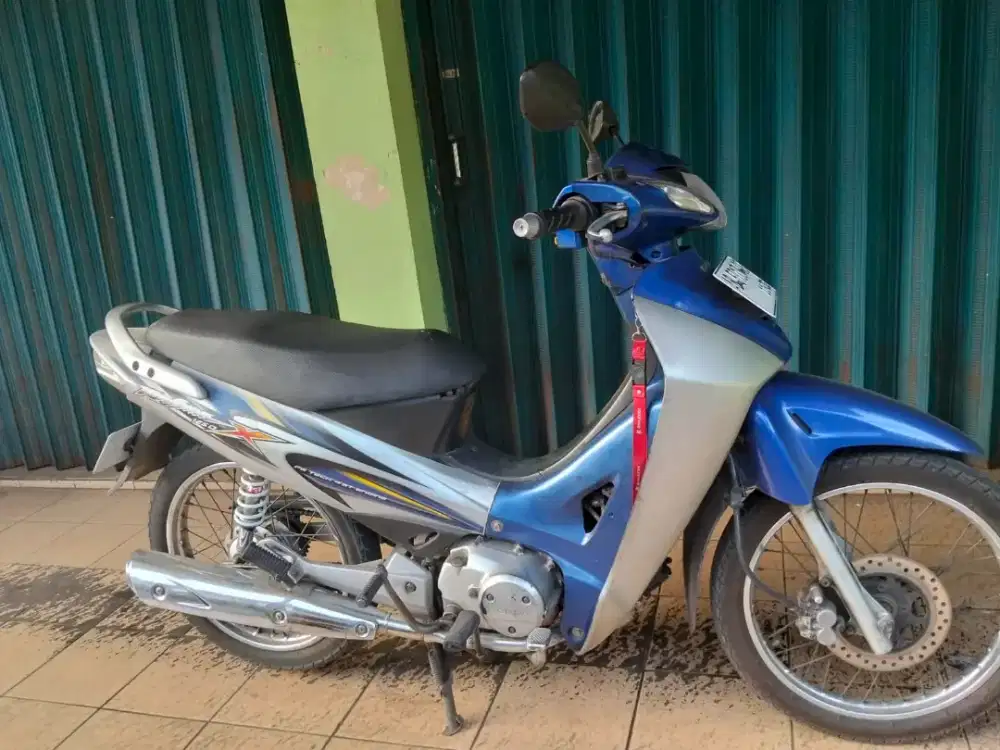 Honda karisma kharisma THN 2005 plat AB