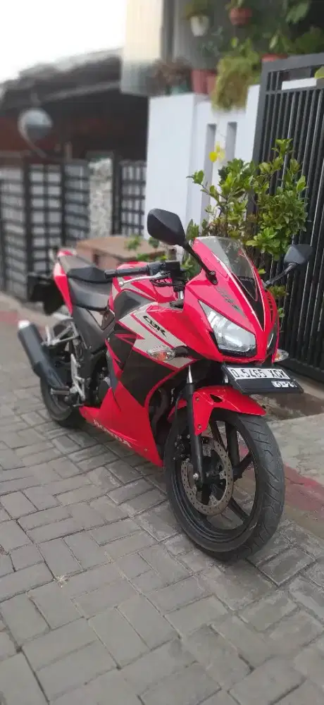 Cbr 150R 2014 istinewa