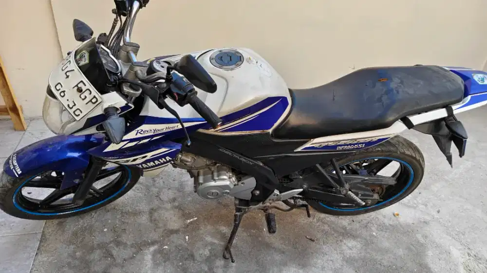 MOTOR YAMAHA VIXION 2014