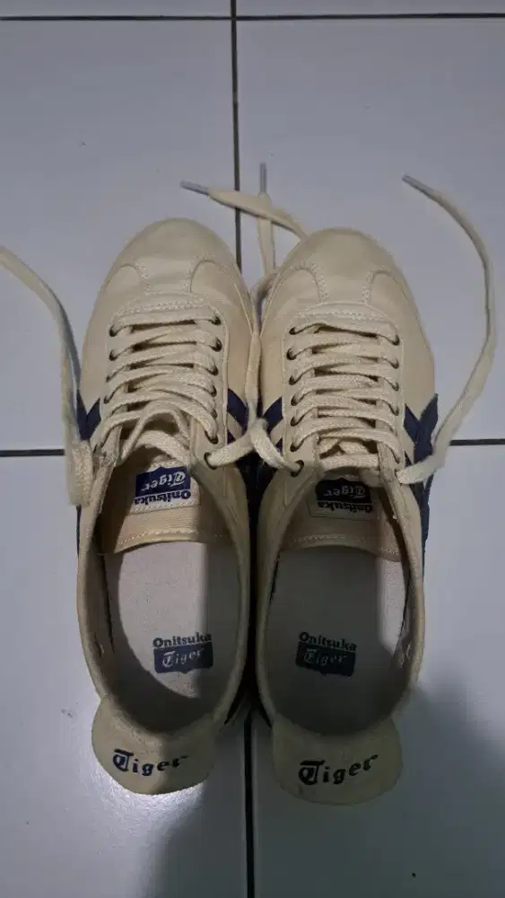 Jual sepatu onitsuka tiger ukuran 41,5