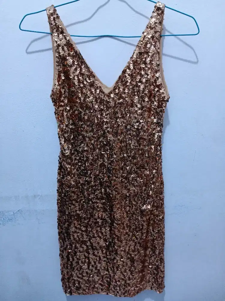 Dijual dress motif gold LD 85 - 86 like new