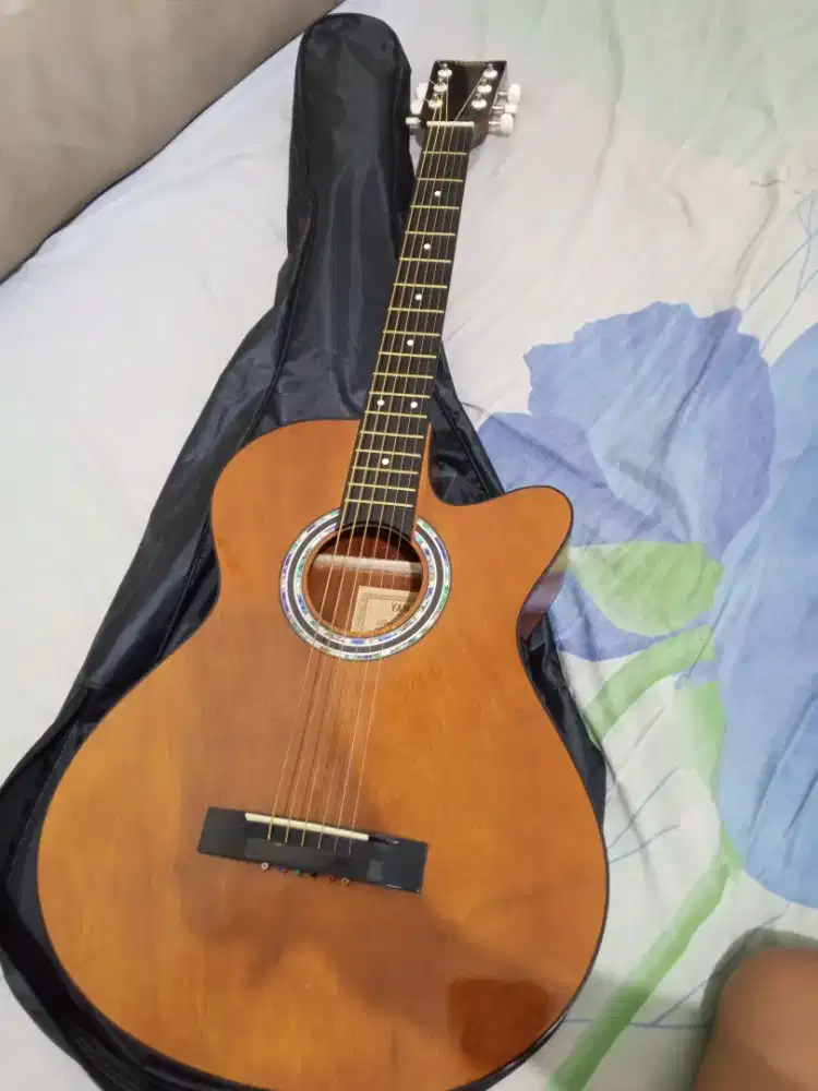 jual gitar yamaha