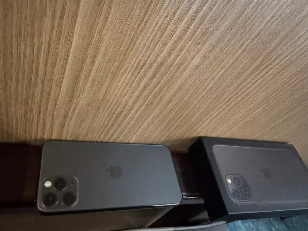 Iphone 11 pro 256gb harga ok punya
