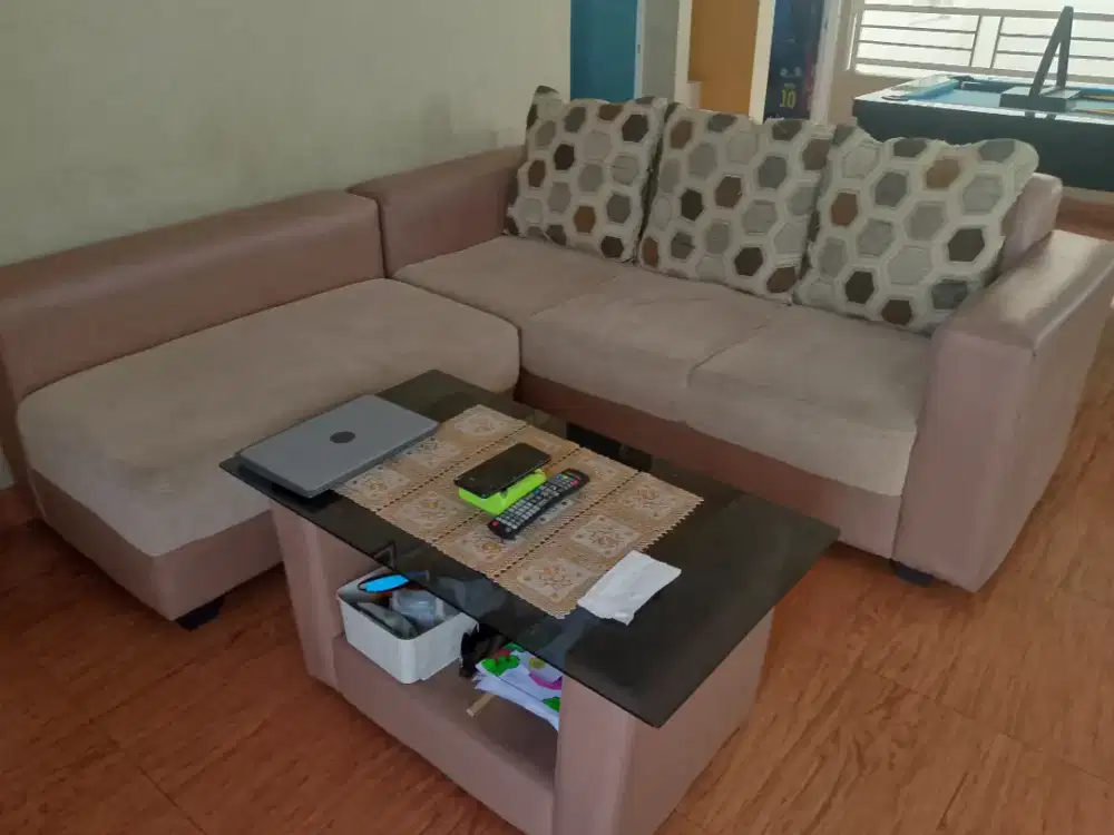sofa tamu model L