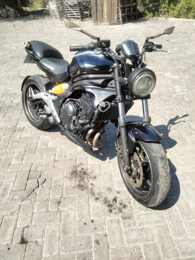 Kawasaki ER6 th 2012