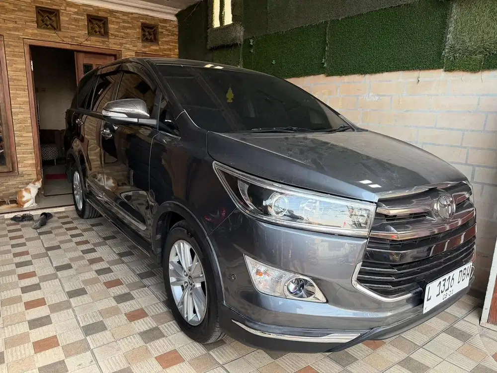 Kijang Innova Reborn Venturer Q 2.4 MT 2016