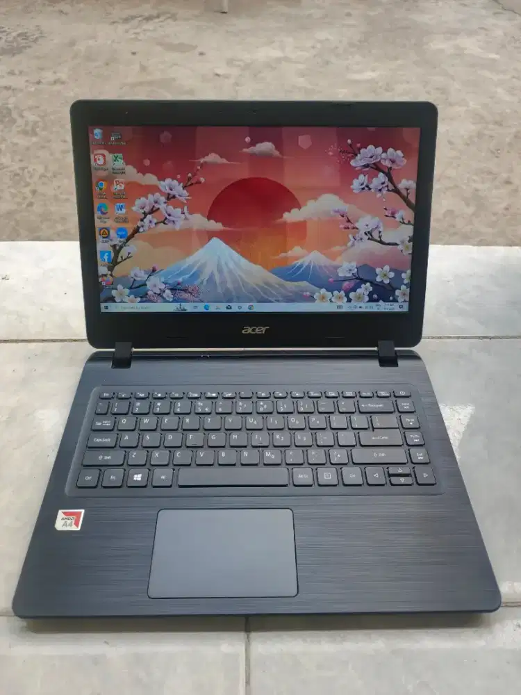 Laptop Acer Amd A4 Ram 8gb hdd 1000gb windows 10 siap pake (bs nego)