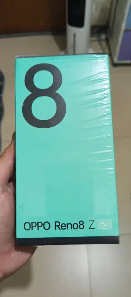 Jual oppo kesayangan reno 8z /256