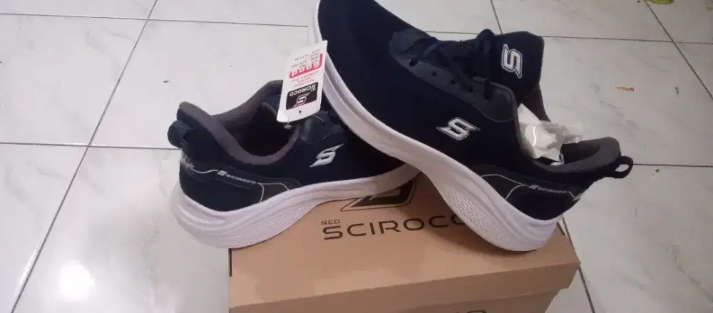 SEPATU NEO ALTTO SCIROCO NOMOS NAVY SIZE 43