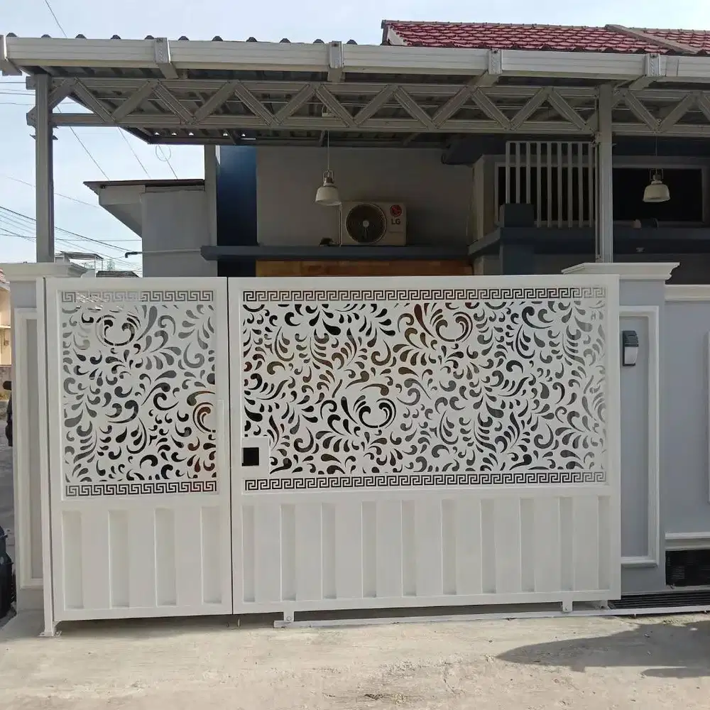 Pintu pagar rumah motif laser cutting