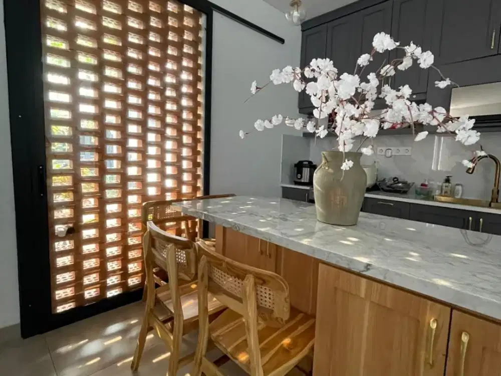 Sa. Dijual Rumah 2 Lantai Mini Cluster Tanjung Barat Jakarta Selatan Siap Huni