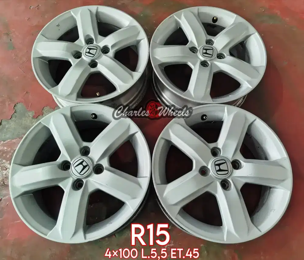 Jual velg oem city r15 4x100 brio agya ayla dll
