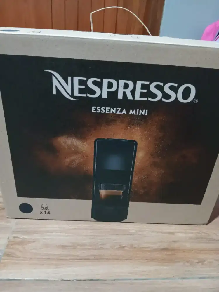 Mesin kopi Nespresso