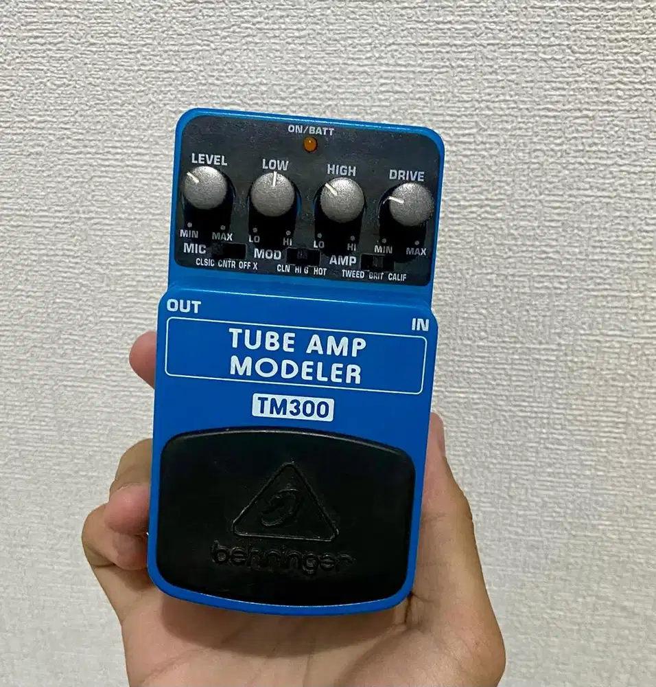 Fx Behringer tube amp modeler