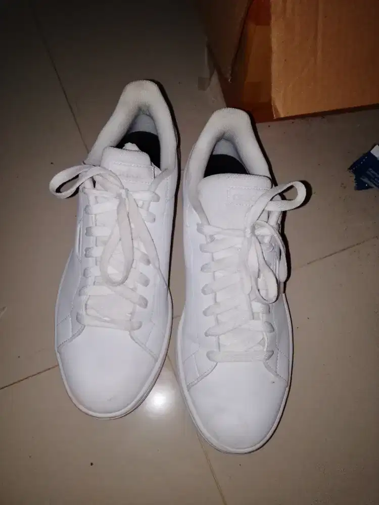 ADIDAS LIFESTYLE COURT SHOUES