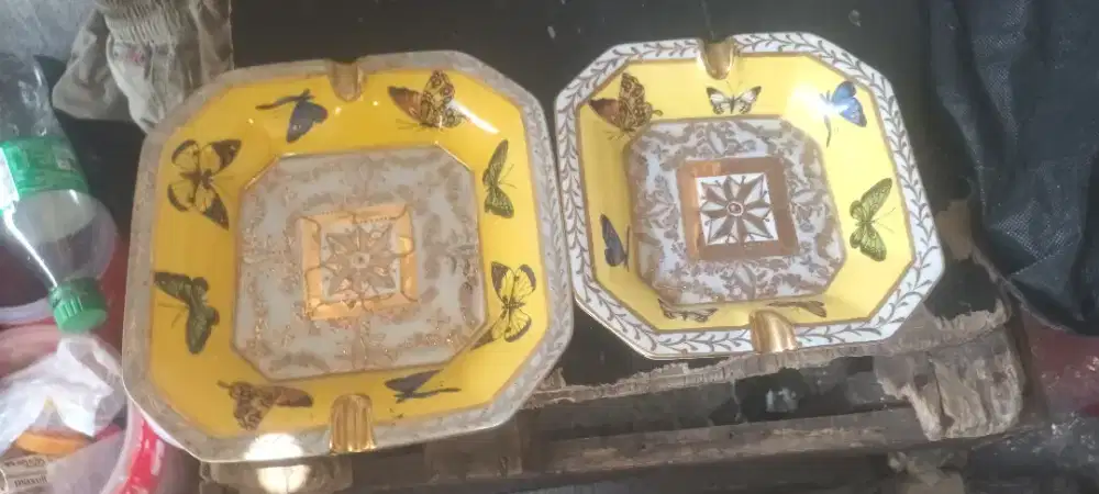 jual asbak motif kondisi sangat baik no cacat