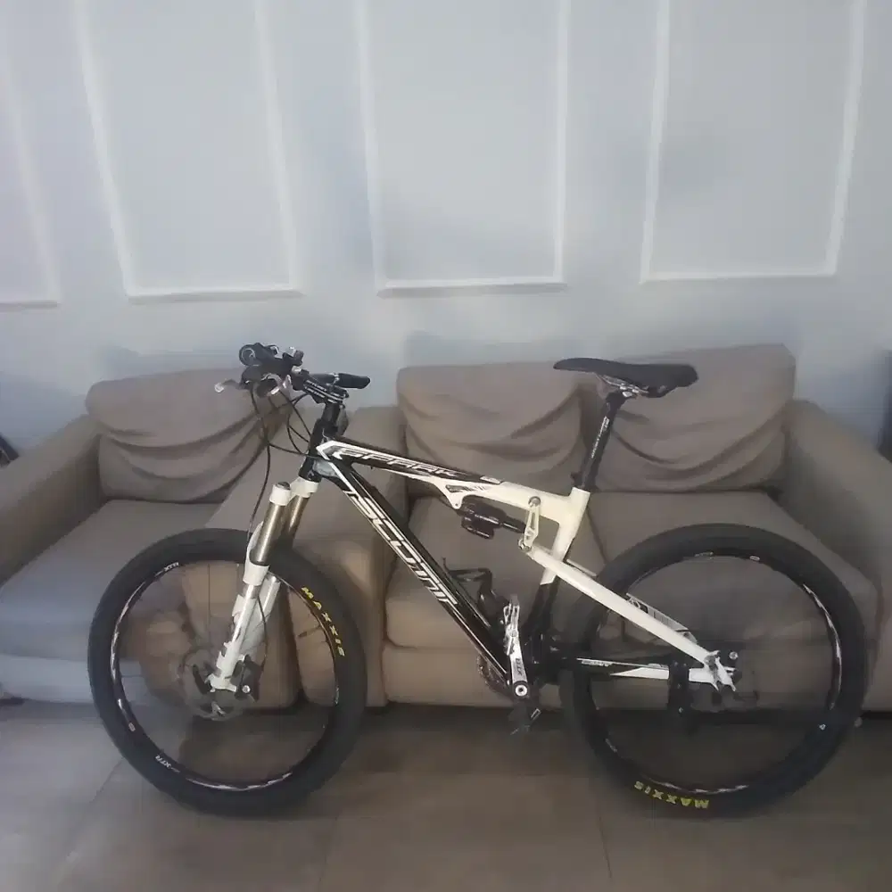 Sepeda scott spark size M 26 group set XTR M980 istimewa