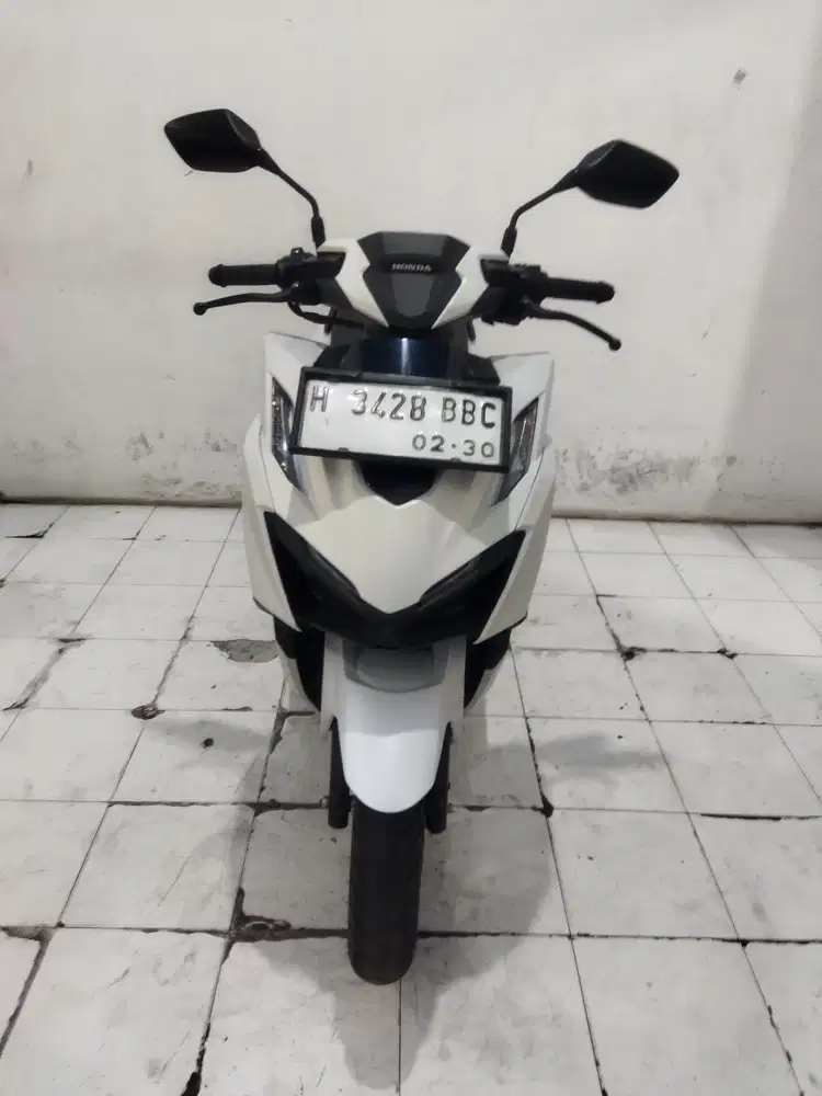 DJ VARIO 160 ABS 2024 ISTIMEWA