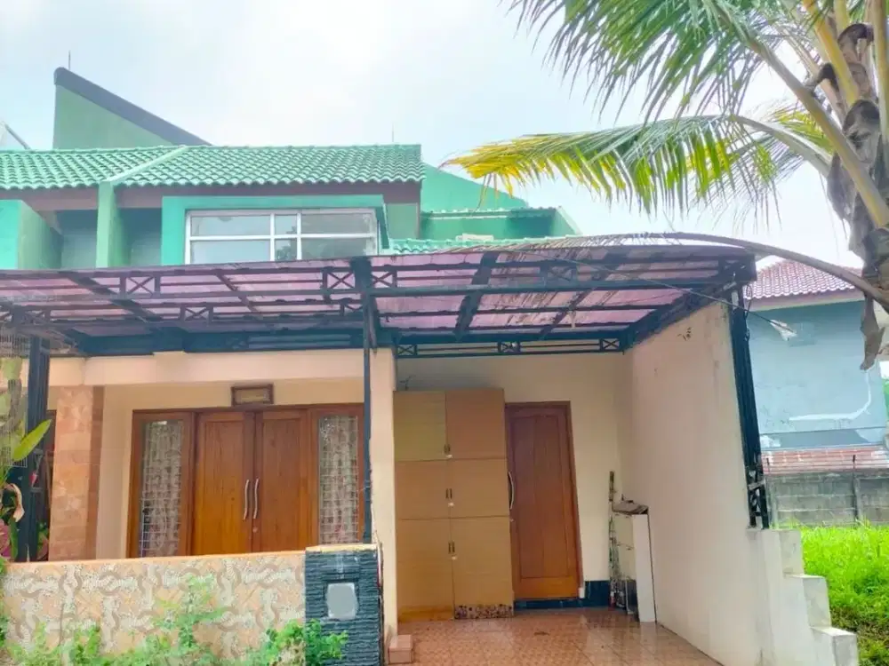 Di Jual Rumah Terawat di Mahagoni Park Dekat Pintu Toll Parigi