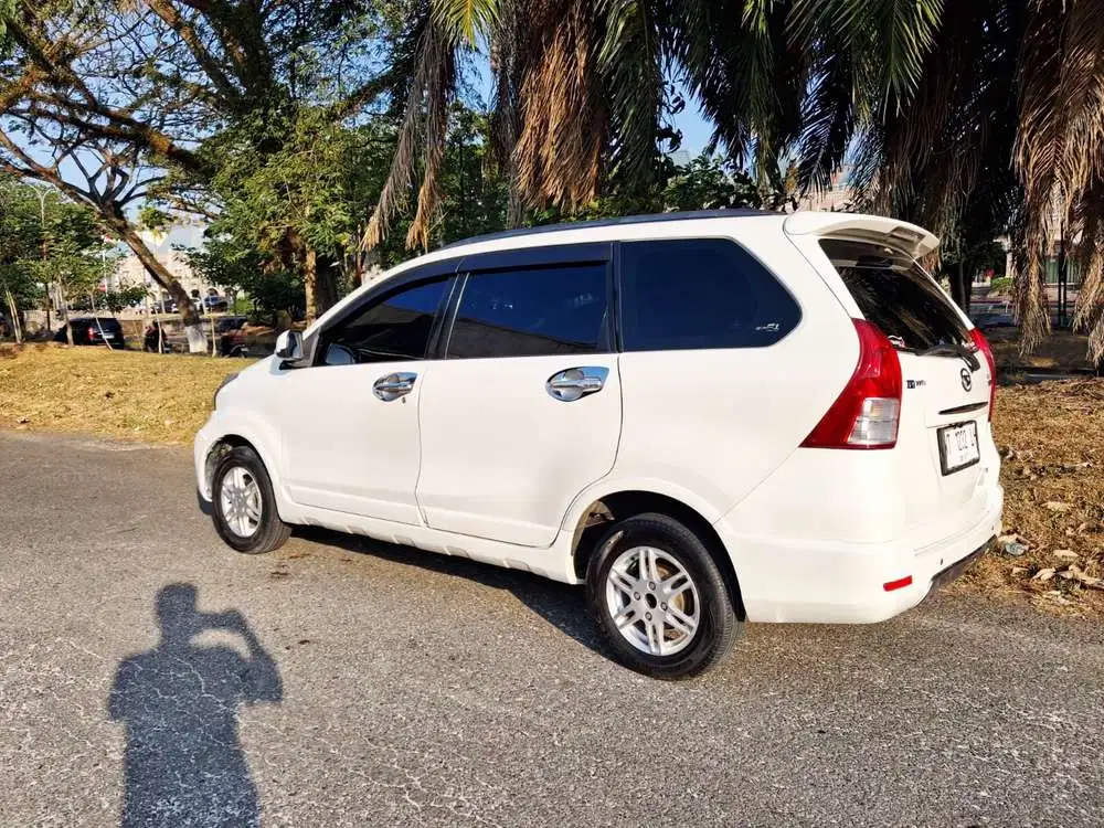 Daihatsu Xenia 2012 Bensin
