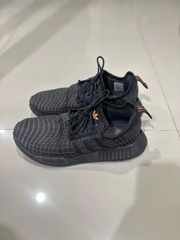 Adidas NMD R1 Triple Black Reflective