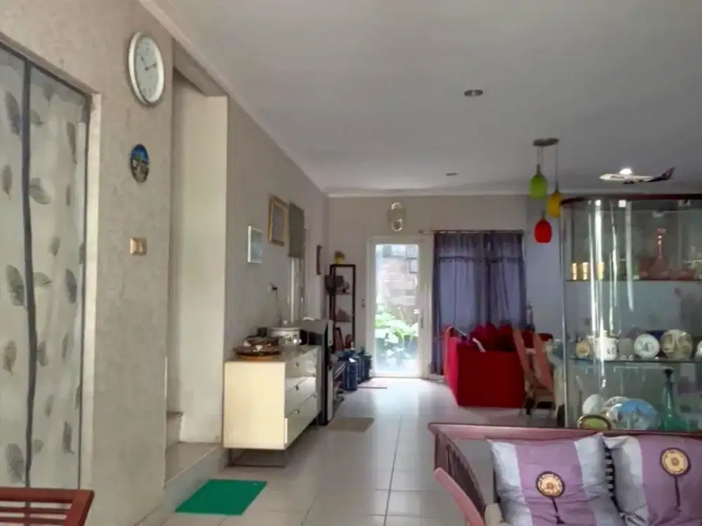 Turun Harga Rumah di Cluster Favourite Dekat Area Komersil Kota Wisata Cibubur