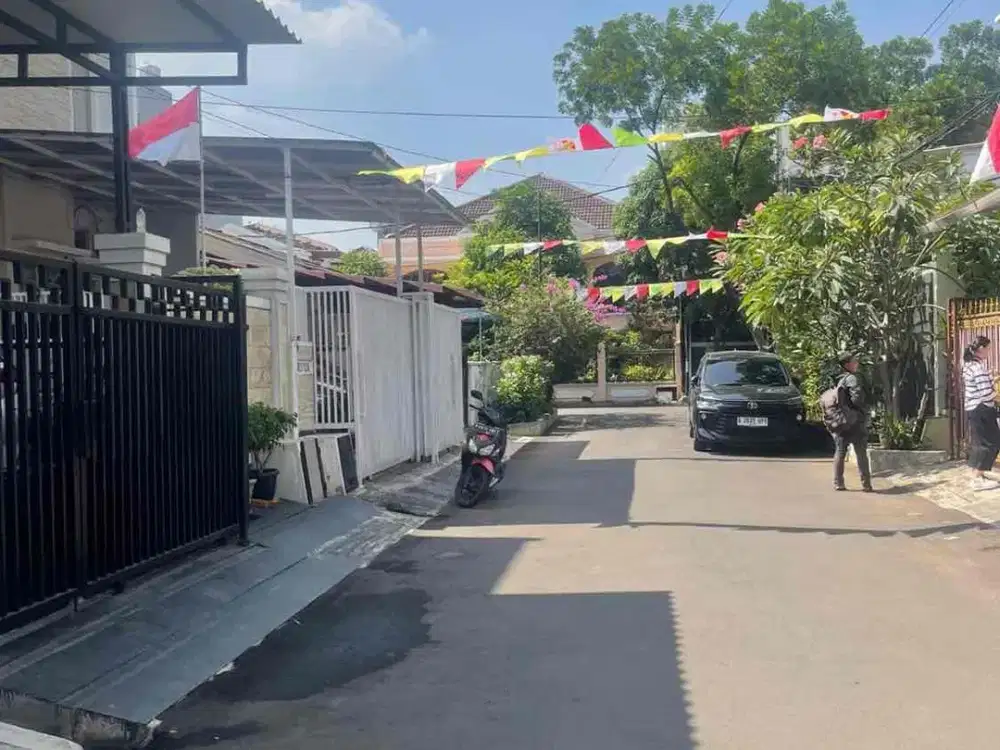 DIJUAL CEPAT! Rumah 2 Lantai Full Furnished di Janur Hijau Pandawa Kelapa Gading – LT 120m², 3+1 KT, Ceiling 4M,Rp3,6M NEGO