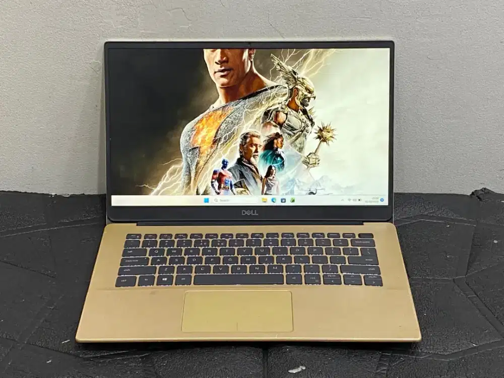 DELL Inspiron 5490 Ram 8GB /SSD 512GB/Intel(R) Core (TM) i7-10510U