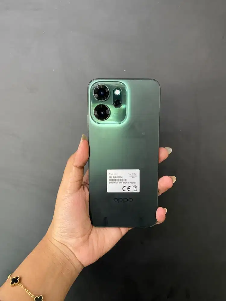 Oppo reno 14G 8/256Gb