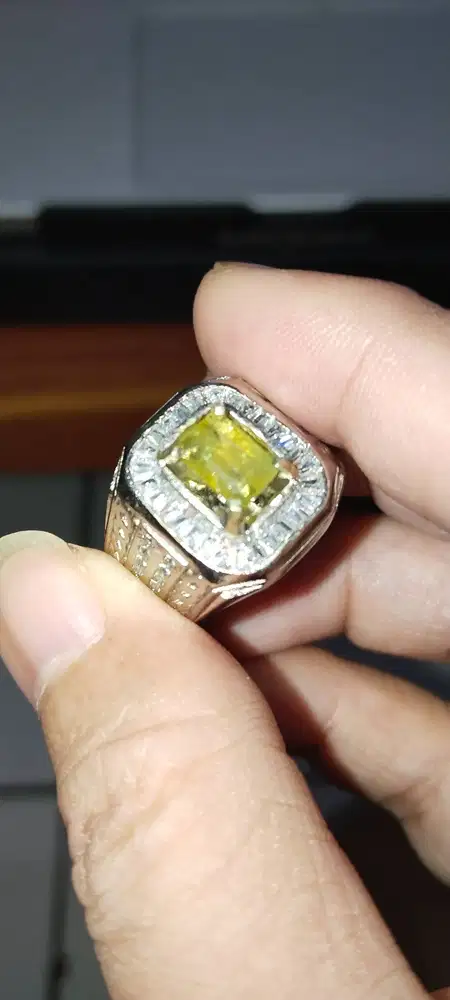 Cincin Natural Fancy Sapphire ( rare Item )