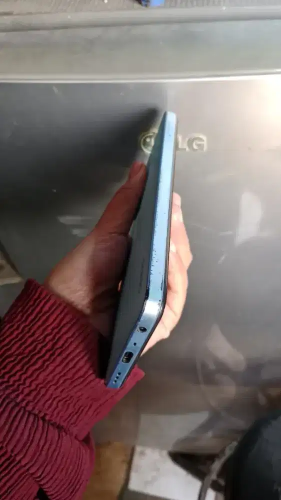 Menjual hp Oppo A18