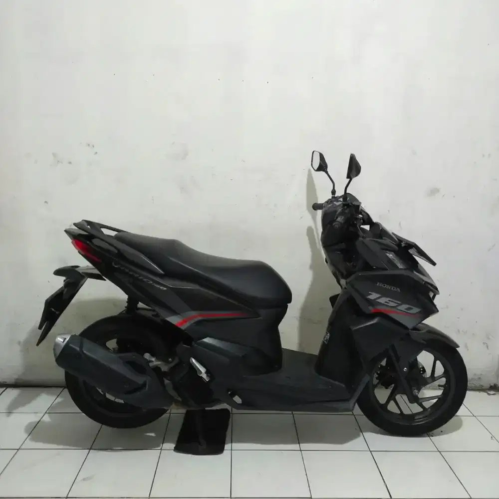 Honda Vario 160 Non ABS 2023 Mesin Aluss Lengkap Bagus