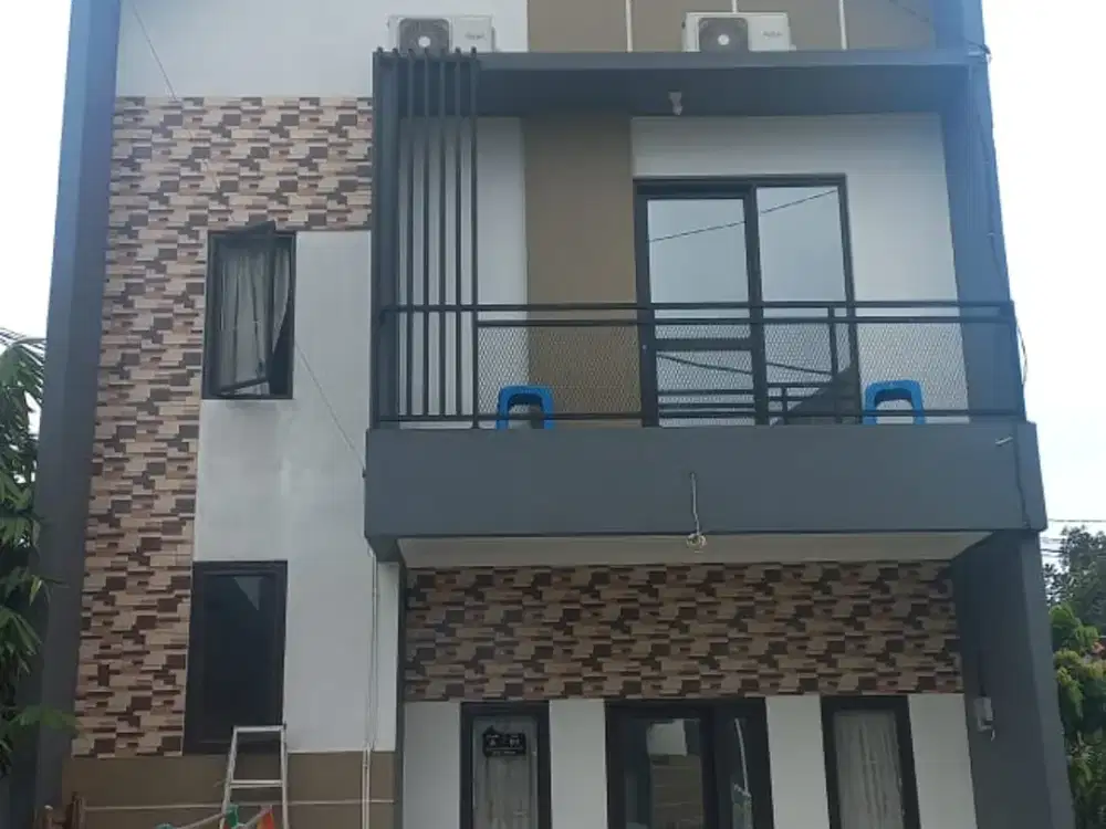 Rumah Siap Huni 2 Lantai di Cluster Oma Cimanggis Regency Depok