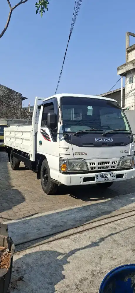 Isuzu ELF 100Ps engkel long bak 3way 2016 mulus