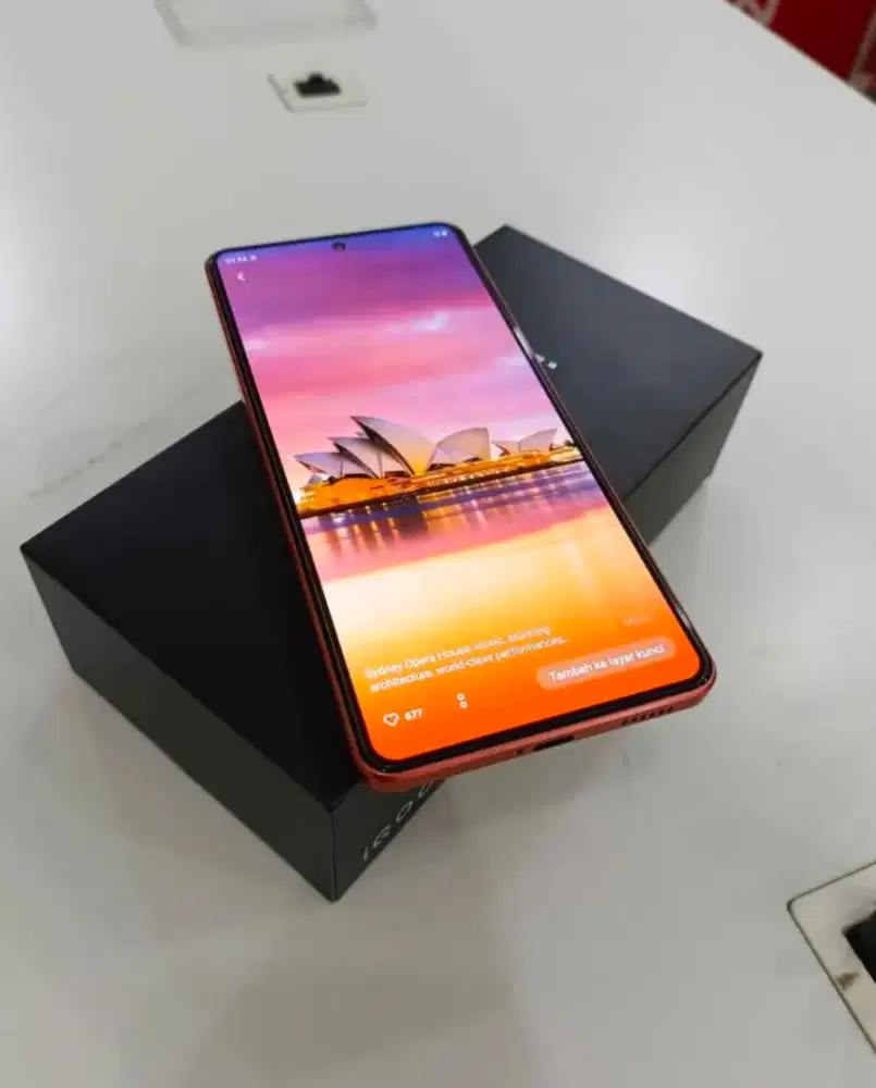 vivo iQoo  neo 10 8/256,,fulset,no minus ,belum pernah bongkar,seken