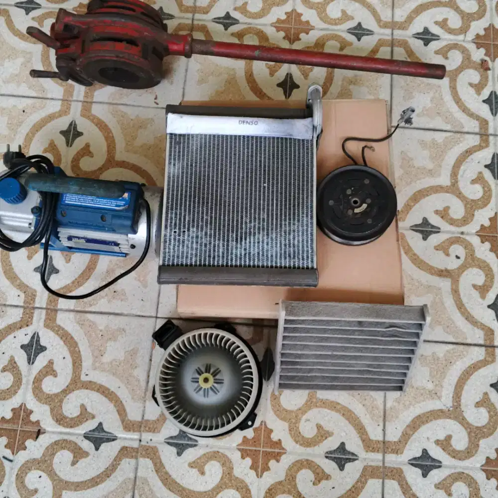 Numpang jualan bos, evaporator AC Inova disel