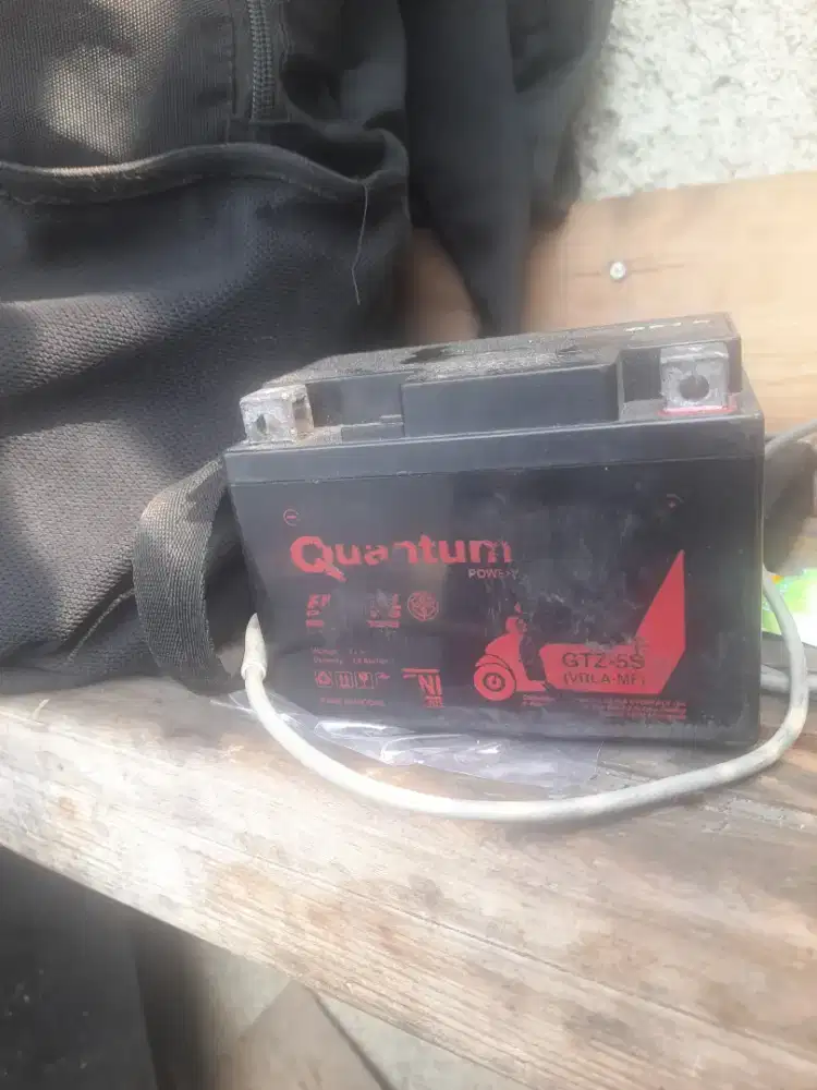 Jual aki merk quantum baru dipakau seminggu