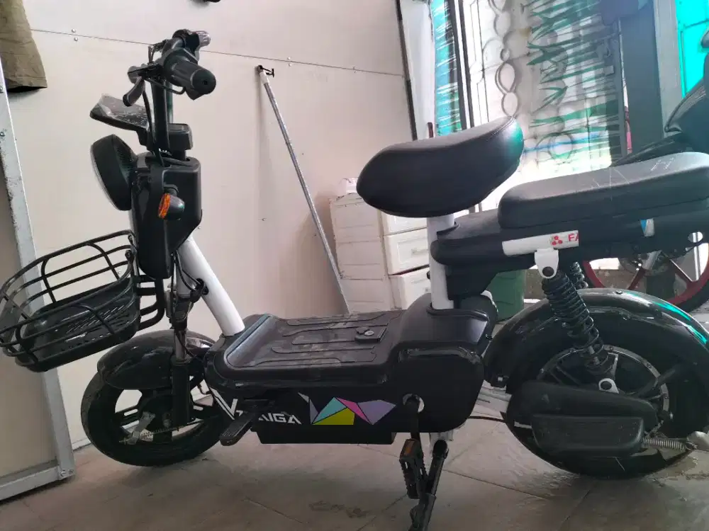 Sepeda listrik v3taga.  Kondisi ok