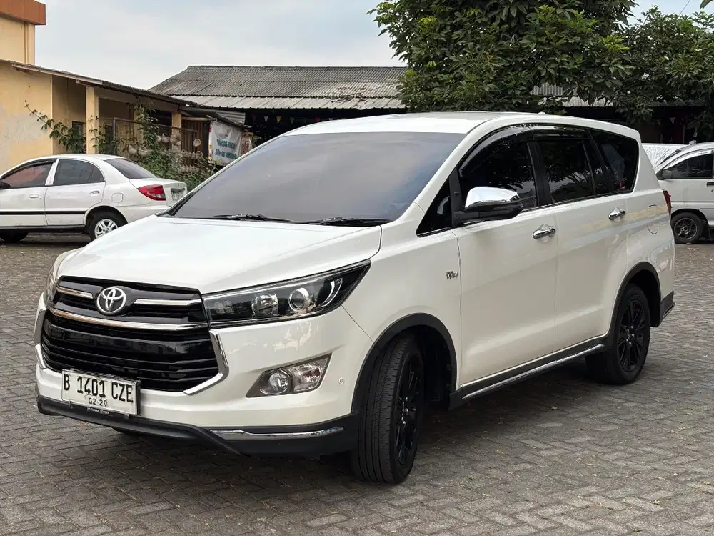 Mobil Weekend Venturer Bensin