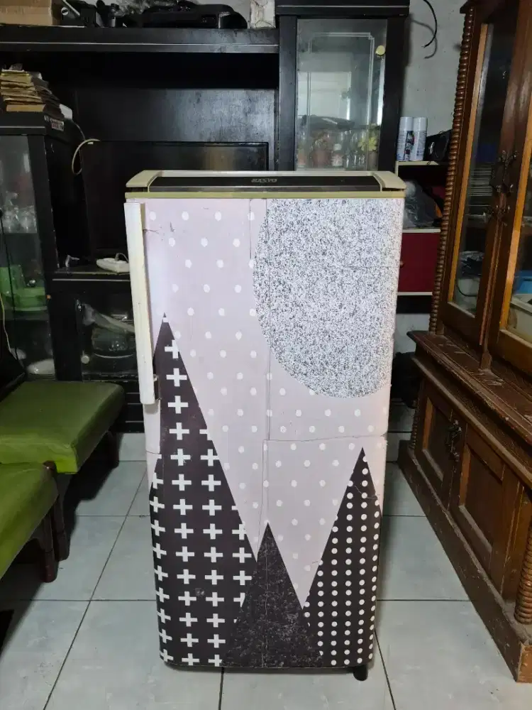 KULKAS SANYO ORI 750 SAMA ANTAR
