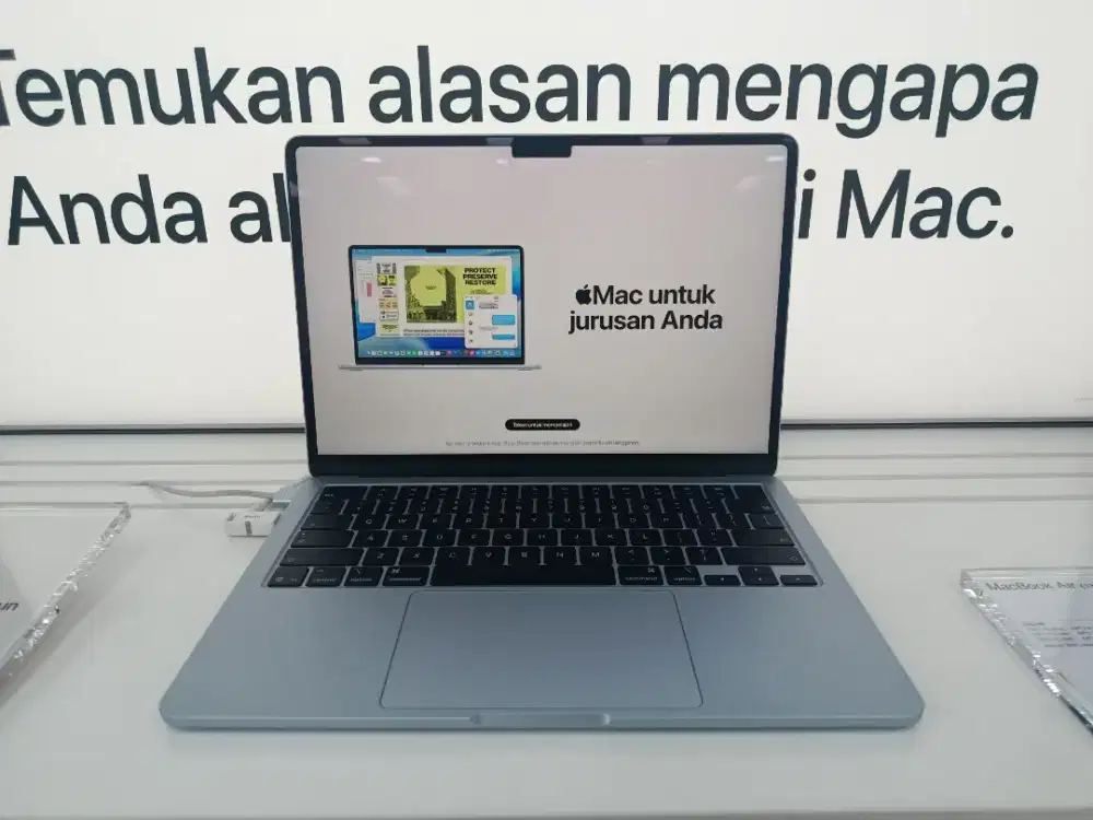 macbook Air (13,6 inci)