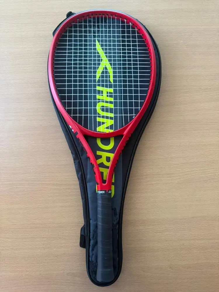 Raket Hundred Tennis Panzer Carbon