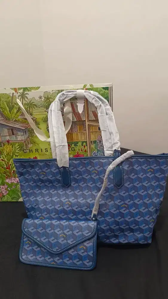 Christy NG tas Russo medium biru