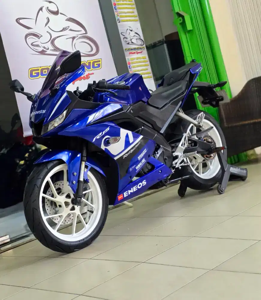 YAMAHA R15 V3 2017 MOVISTAR
