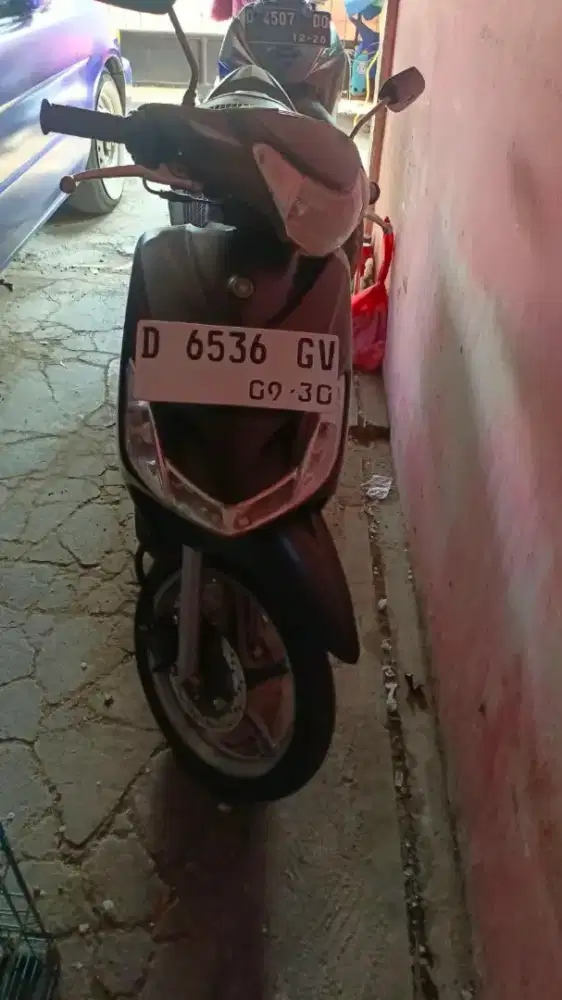 Di jual mio bekas